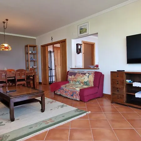 Sunny Arco Retreat 아파트