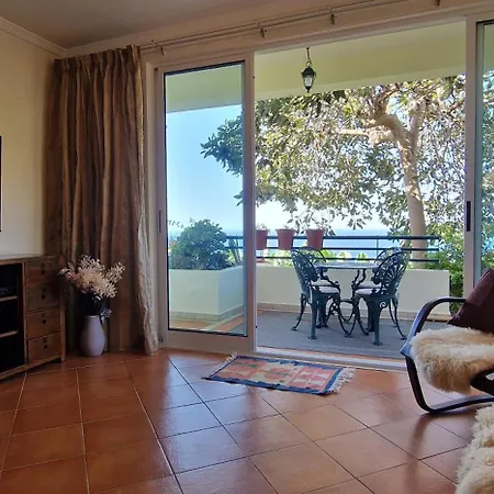 아파트 Sunny Arco Retreat